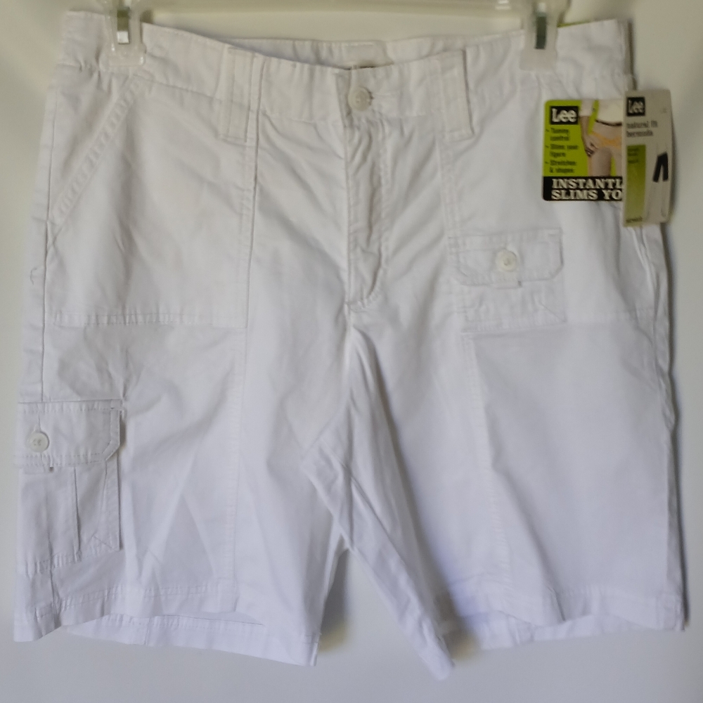 Lee Just Below The Waist Fit Womens Bermuda Shorts Size 14 Medium Color White